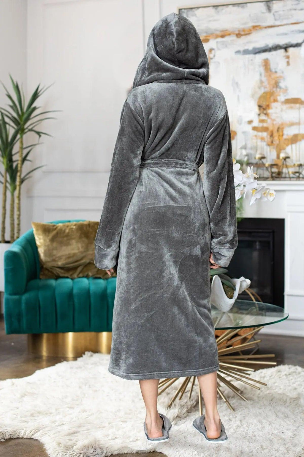 Women’s Plush Hooded Robe - Spa-Worthy Comfort at Home RobesLotus Linen- Bourbon Thrifters