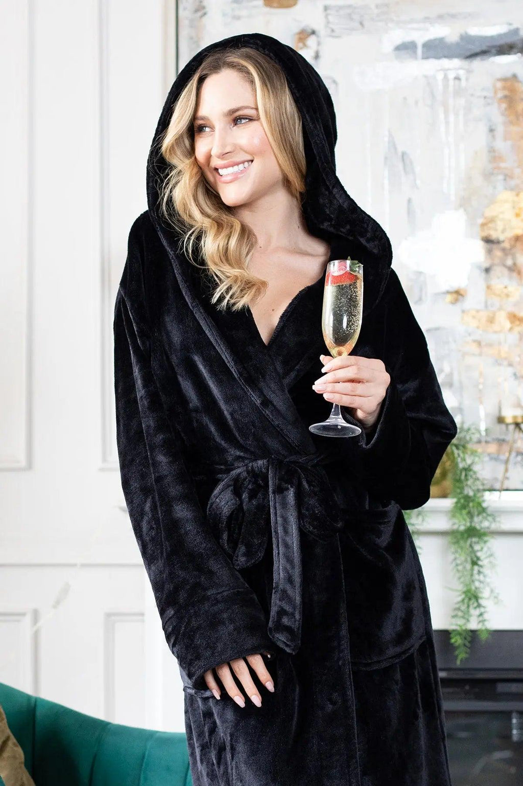 Women’s Plush Hooded Robe - Spa-Worthy Comfort at Home RobesLotus Linen- Bourbon Thrifters
